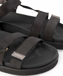 Luma Sporty- Black -Denim Elegant shop 1024x1024 ea20ed4154211c6af919a466f9b30ebe