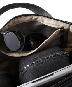 Tech Briefcase- Black 9 Tech Briefcase- Black -Denim Elegant shop bellroy btea black web 04